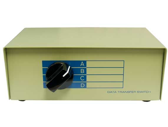 4-way DB15 Manual Data Switch 4-way DB15 Manual Data Switch